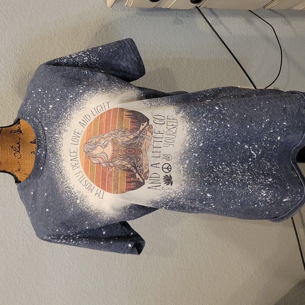 Womens bleached graphic tee